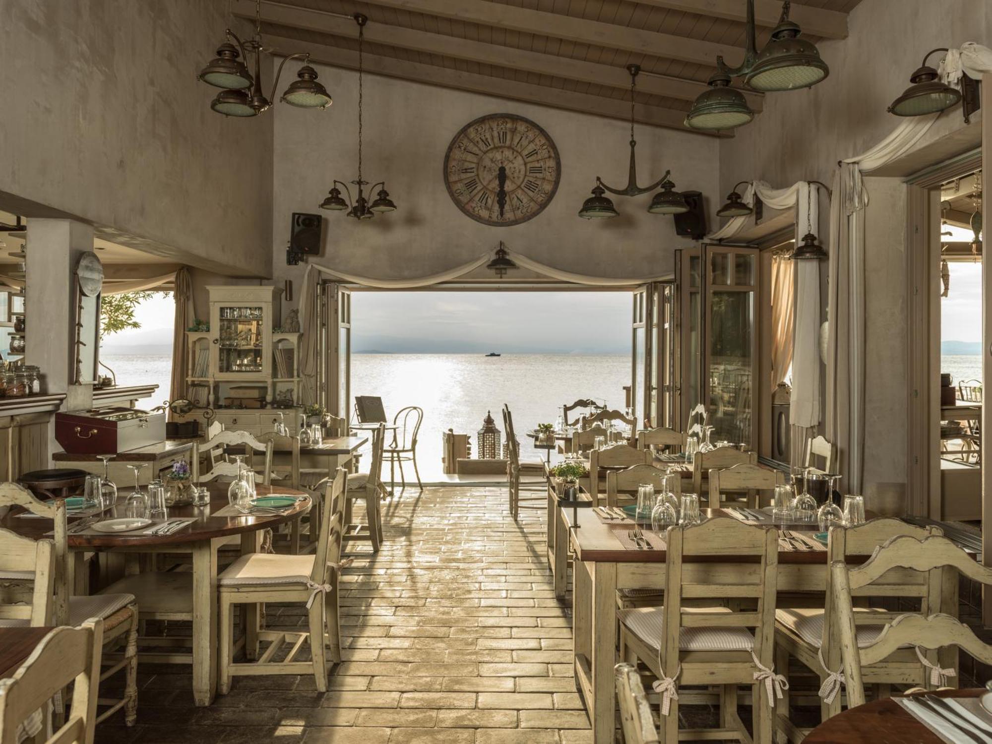 Six Keys Hotel Afissos Exterior photo